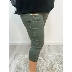Lucie Crop Trousers in Khaki