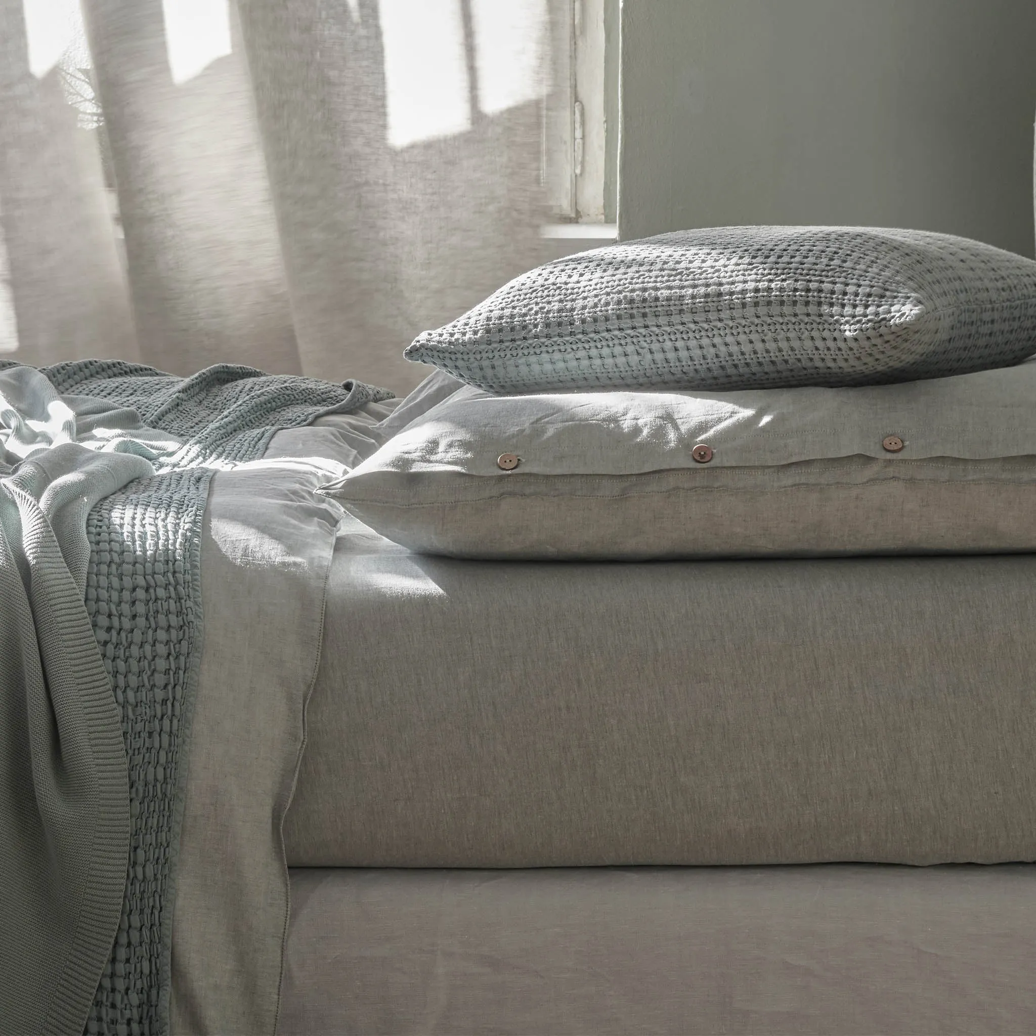 Tolosa Fitted Sheet [Light grey]